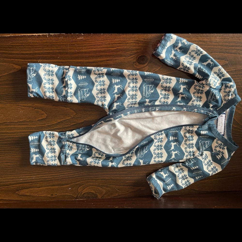 Sweethoney lounge wear.